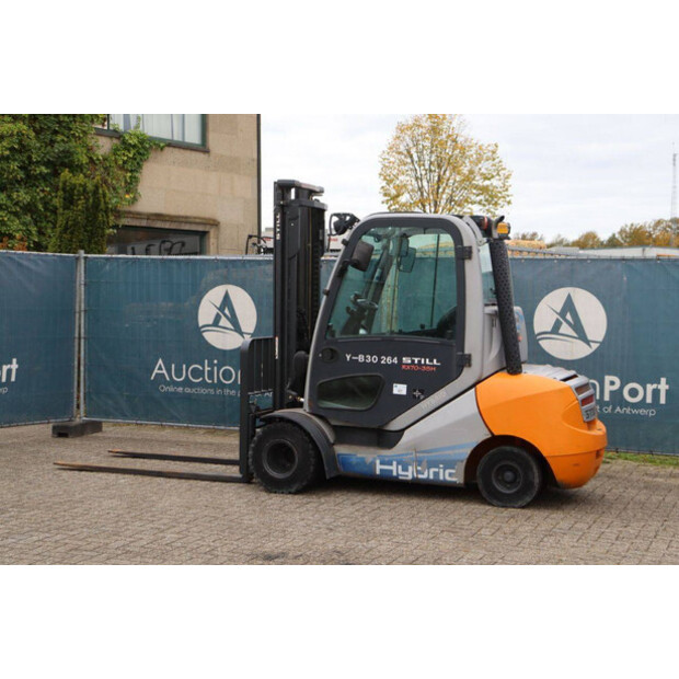 2013 Still RX70-35-43368323