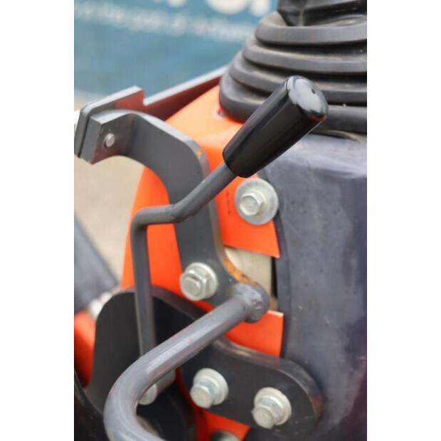 2021 KUBOTA U10-3-43368400