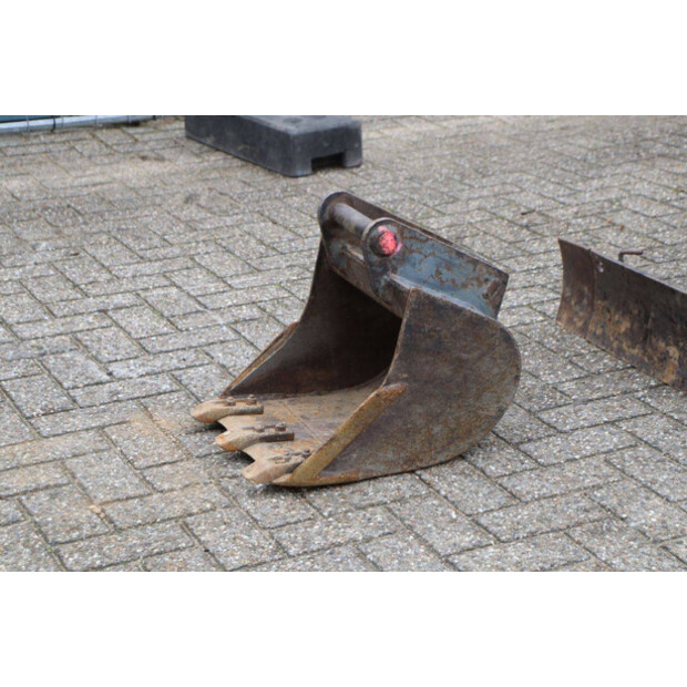 2021 KUBOTA U10-3-43368418