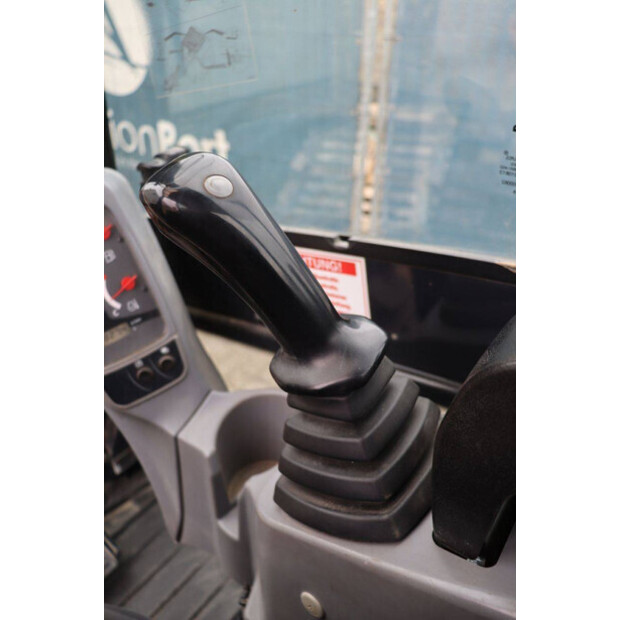 2018 KUBOTA KX016-4-43368452