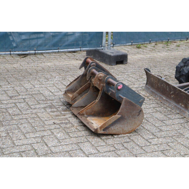 2018 KUBOTA KX016-4-43368467