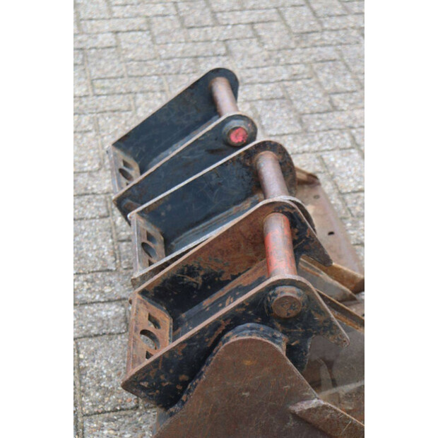 2018 KUBOTA KX016-4-43368470