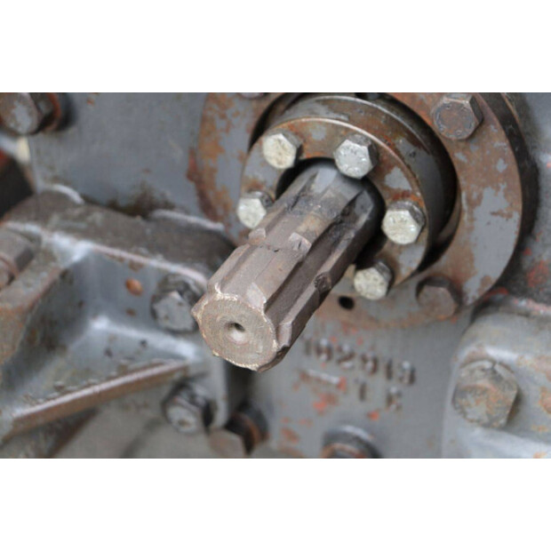 Fendt Favorit 824-43368539