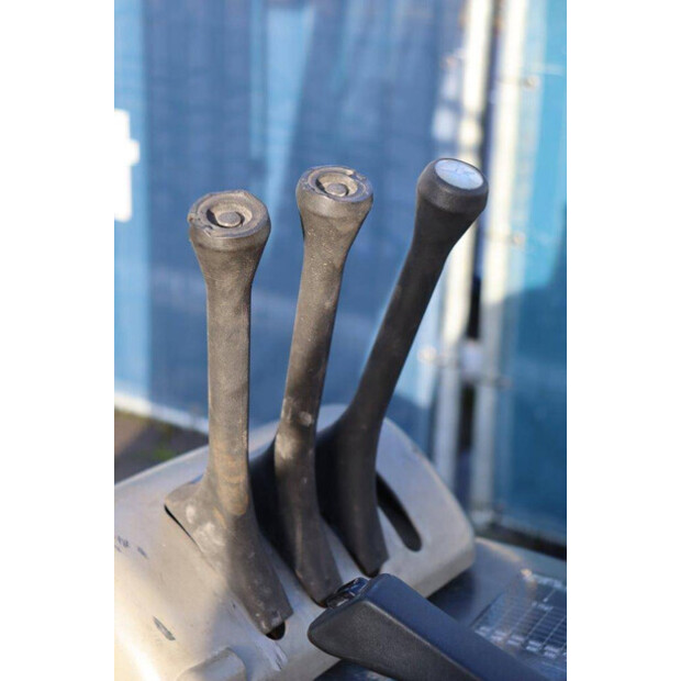 2004 ستيل R 60-22-43368627