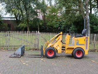 صورة ل شيولات 2019 جي بي آر Knikmops 100