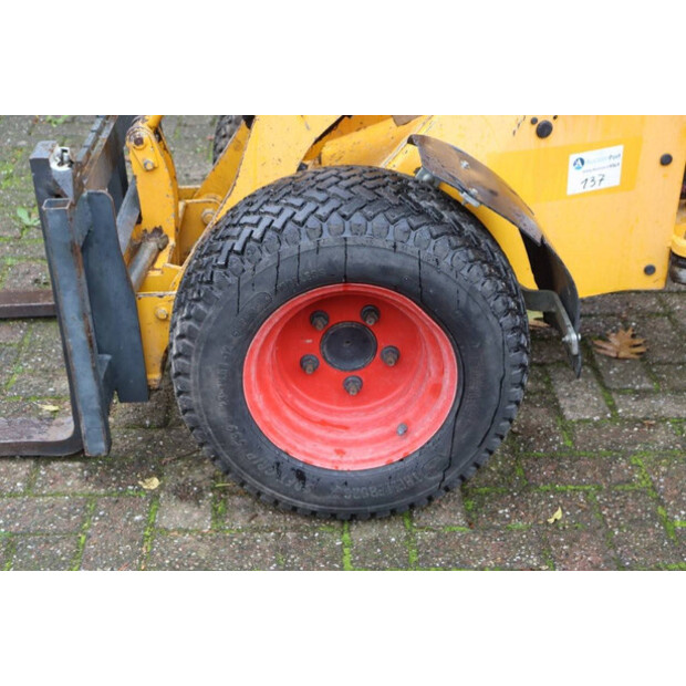 2019 جي بي آر Knikmops 100-43368757