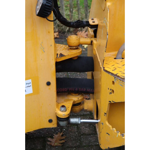 2019 جي بي آر Knikmops 100-43368758