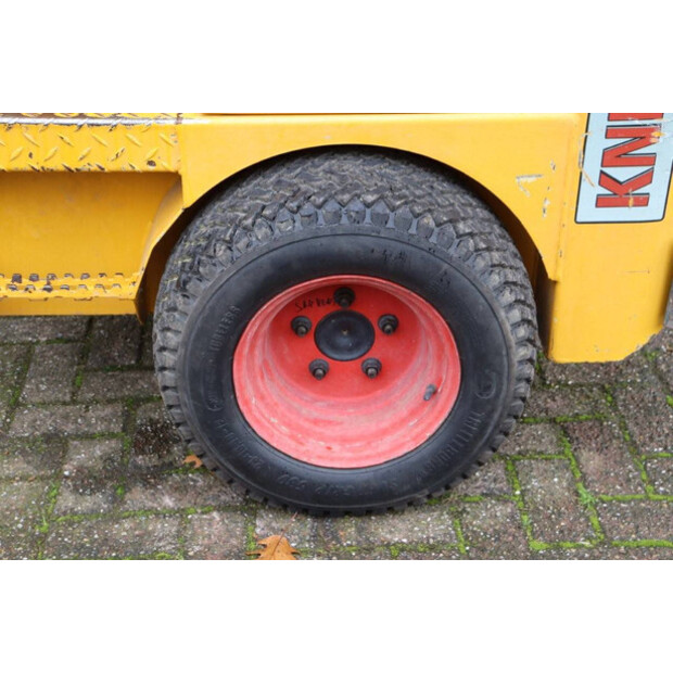 2019 جي بي آر Knikmops 100-43368759