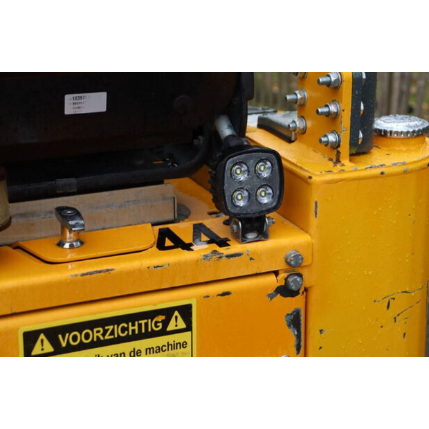 2019 جي بي آر Knikmops 100-43368763