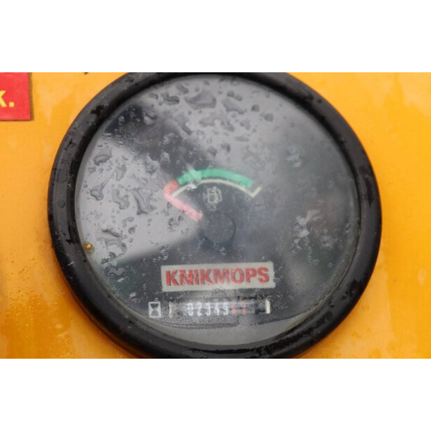 2019 جي بي آر Knikmops 100-43368771