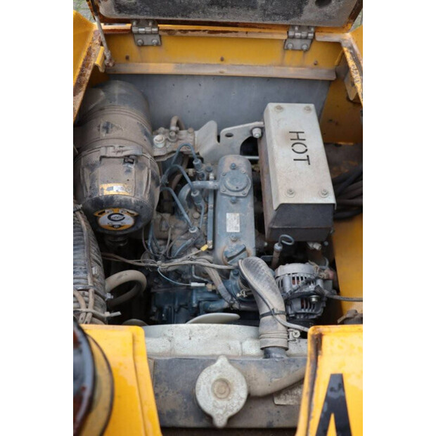 2019 جي بي آر Knikmops 100-43368777