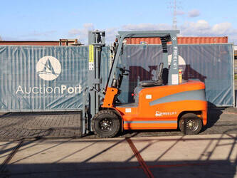 صورة ل رافعات 2024 فري ليفت CMF20