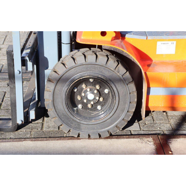 2024 Freelift CMF20-43368802