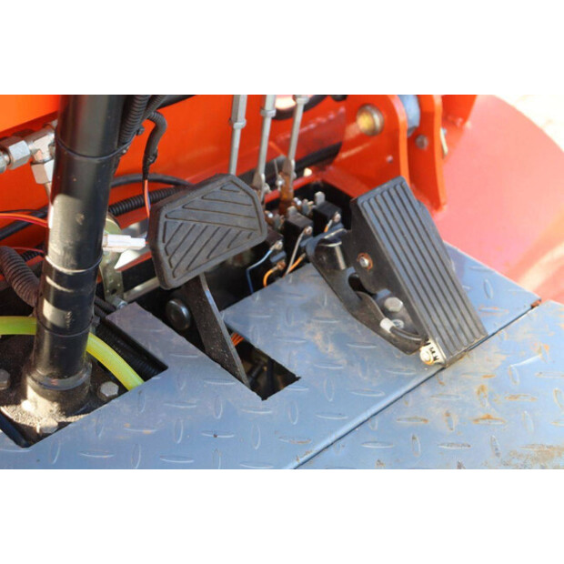 2024 Freelift CMF20-43368812