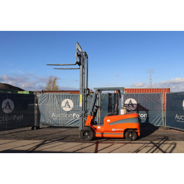 2024 Freelift CMF20-43368828