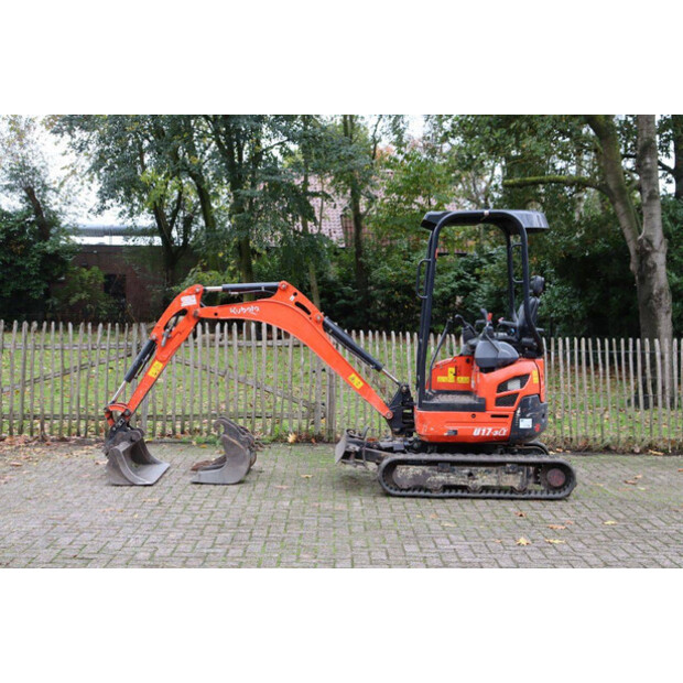 2018 كوبوتا U17-3α-43368970