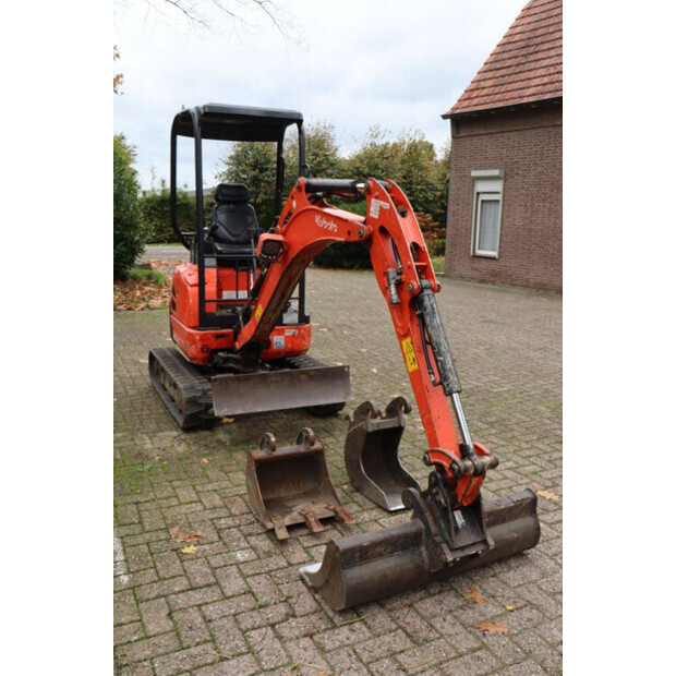 2018 كوبوتا U17-3α-43368975