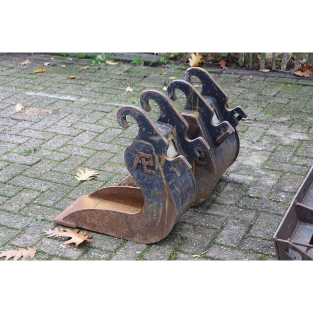 2021 BOBCAT E17-43369130