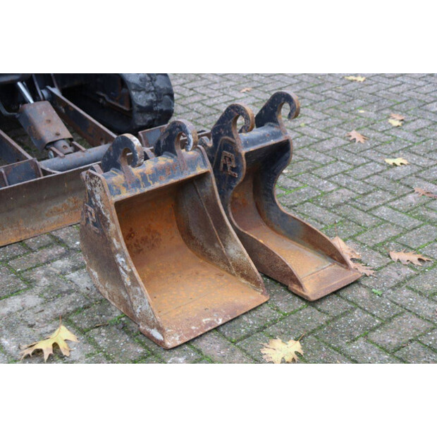 2021 BOBCAT E17-43369132