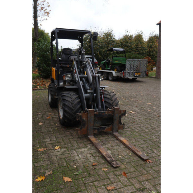 2010 GiANT V452T-43369200