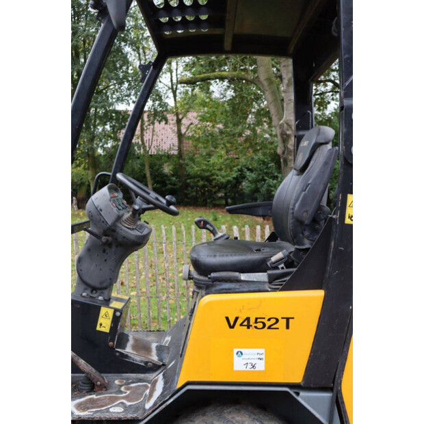 2010 GiANT V452T-43369218