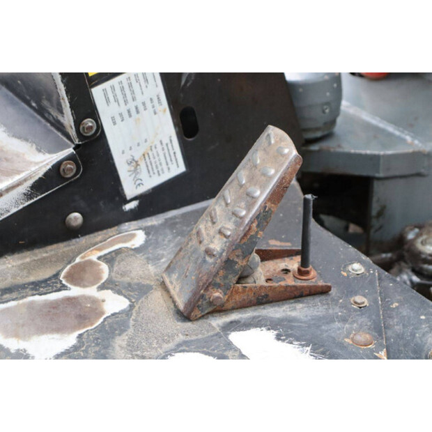 2010 GiANT V452T-43369222