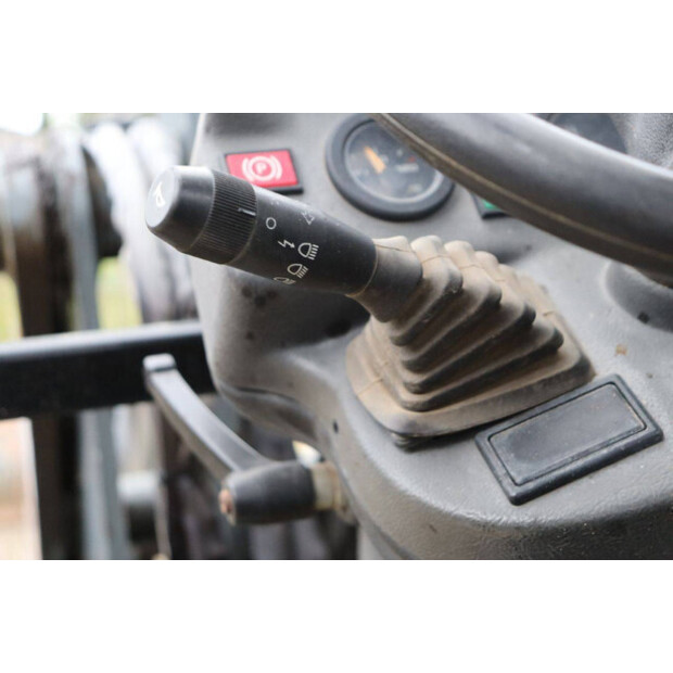 2010 GiANT V452T-43369223