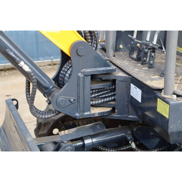 2024 Katco Nycheki Q25-43369510