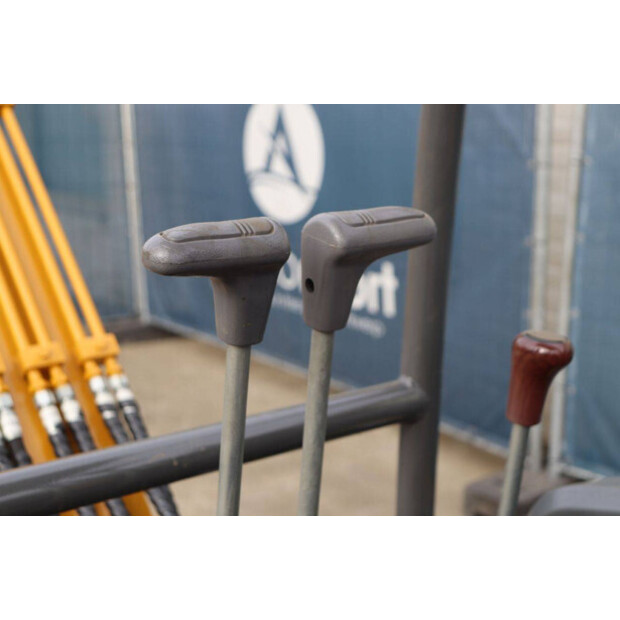 2024 Katco Nycheki Q25-43369521