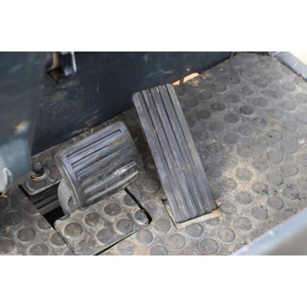 Still R 20-15-43369562