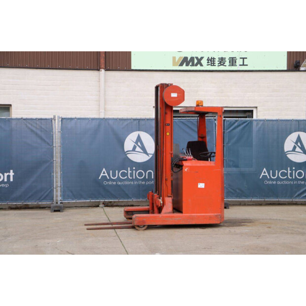 1979 بي تي BTRT 1350/9-43369653