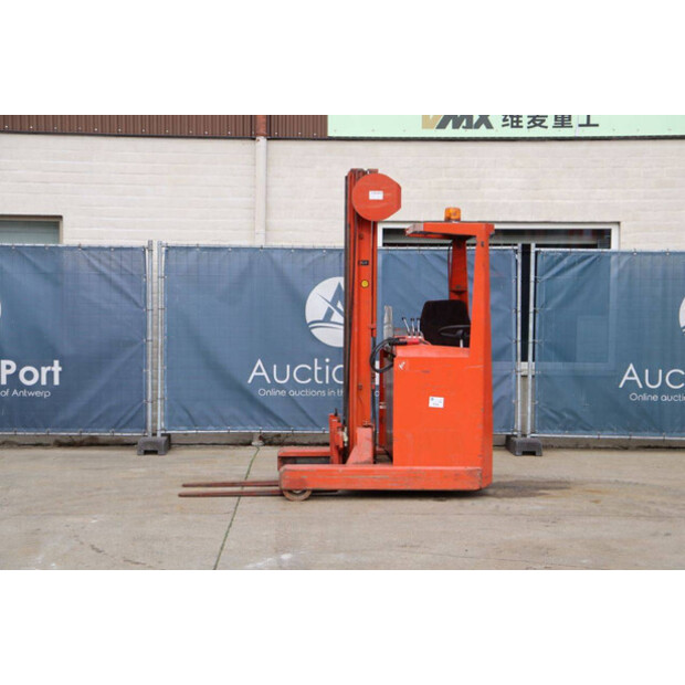 1979 بي تي BTRT 1350/9-43369654