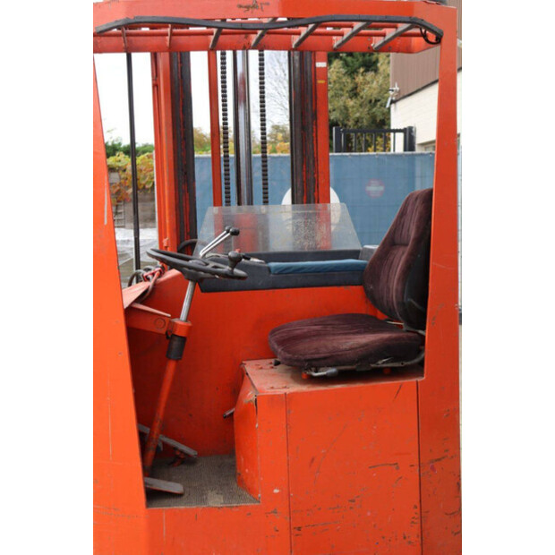 1979 بي تي BTRT 1350/9-43369665