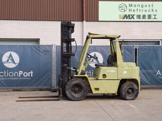 صورة ل رافعات شوكية كلارك C500 Y70 PD