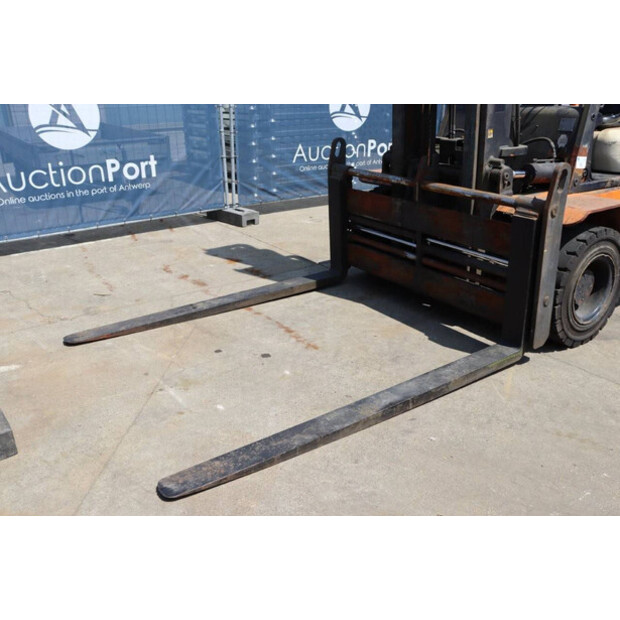 1998 HALLA HDF70-43369894