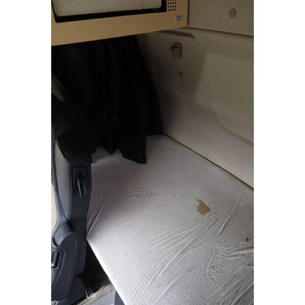 2017 مرسيدس بنز Actros 2551-43370021