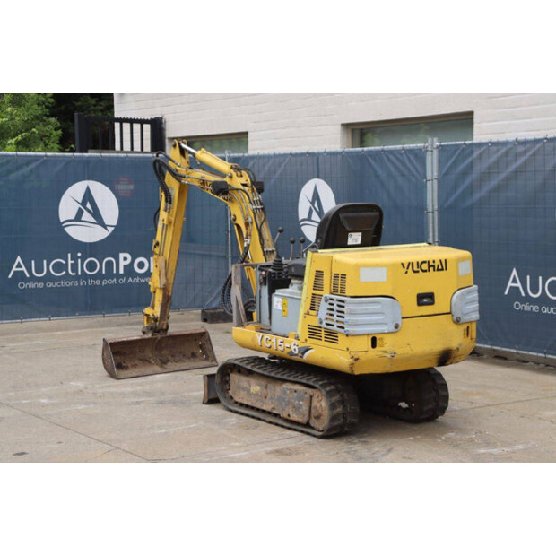 2018 Yuchaï D8T-43370105