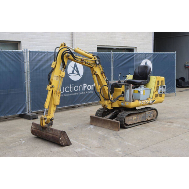 2018 Yuchaï D8T-43370110