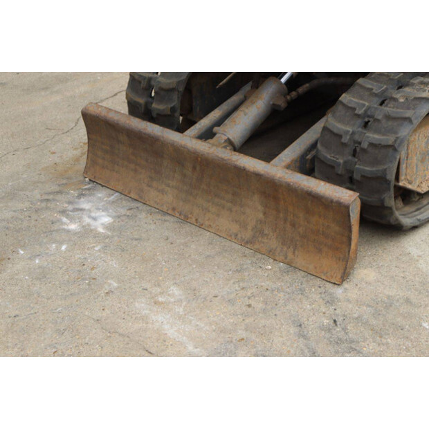 2018 Yuchaï D8T-43370112