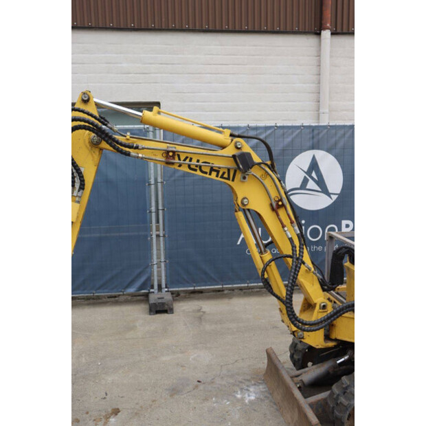 2018 Yuchaï D8T-43370114