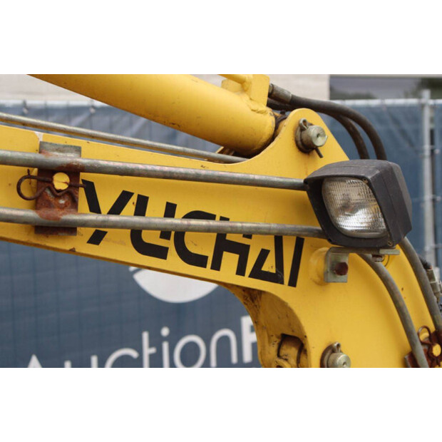 2018 Yuchaï D8T-43370117