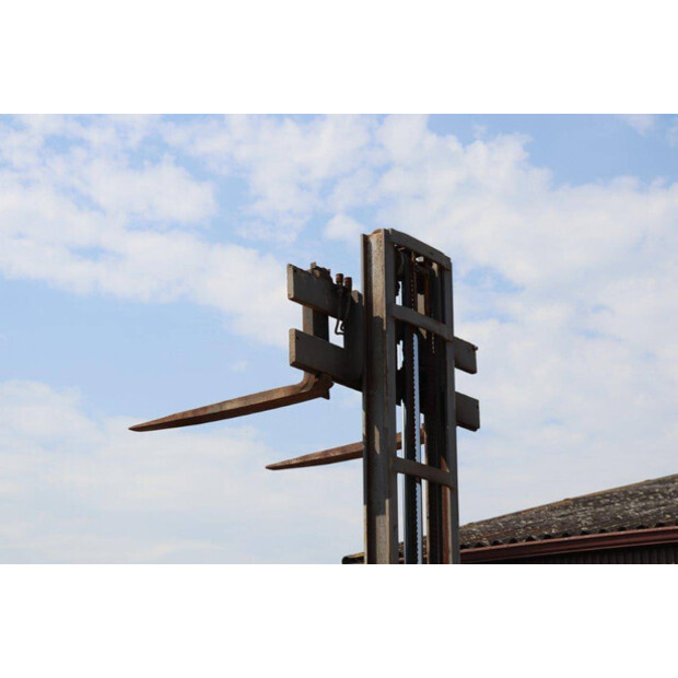 1977 Linde H40T-43370316