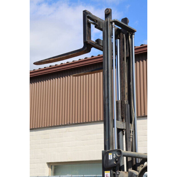 2001 Jungheinrich EFG V 18-43370427