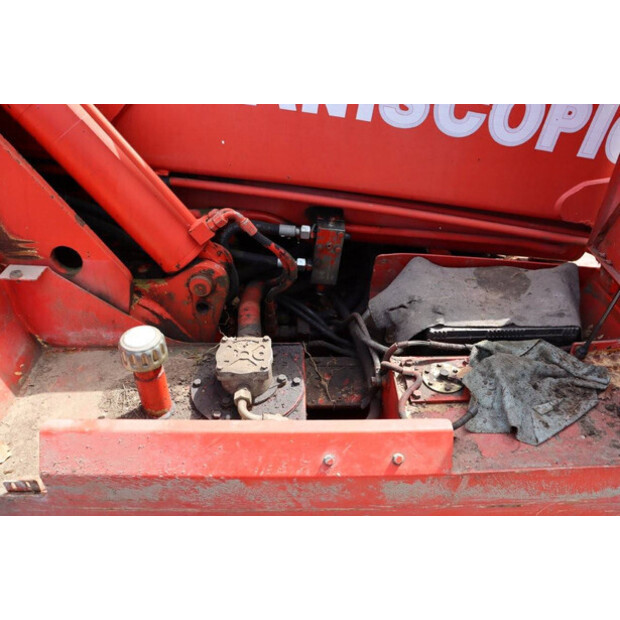 2001 مانيتو MLT 524-43370627