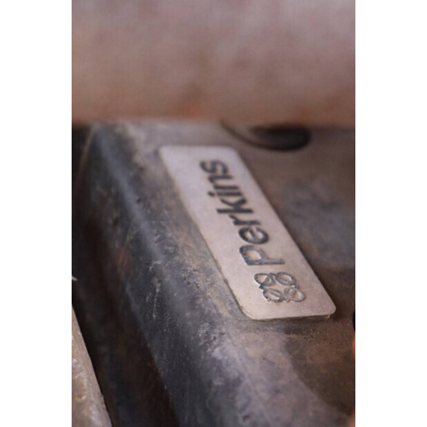 2001 مانيتو MLT 524-43370631