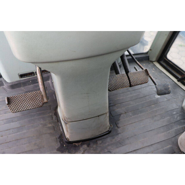 فندت Favorit 824-43370771