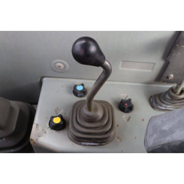 فندت Favorit 824-43370778