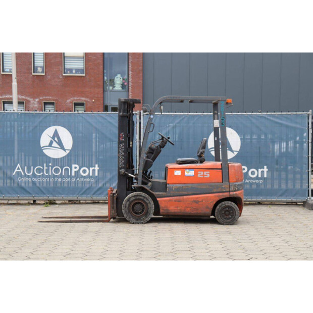 تويوتا 25-43371014