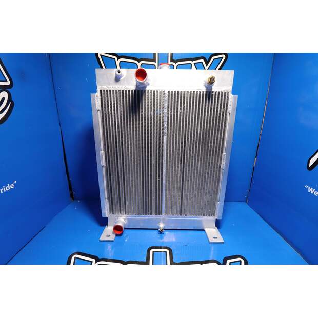 Radiator - Aluminum ايسوزو مستعملة-43371049