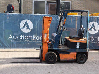 صورة ل رافعات تويوتا 4FB15